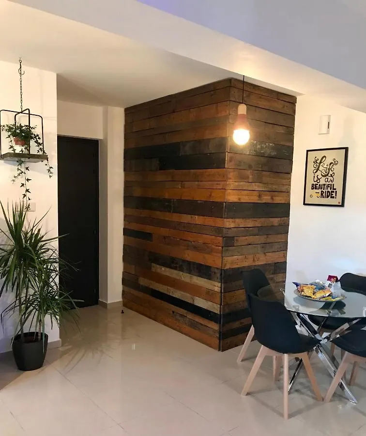 Fat Cow Apartment 101 Larnaca