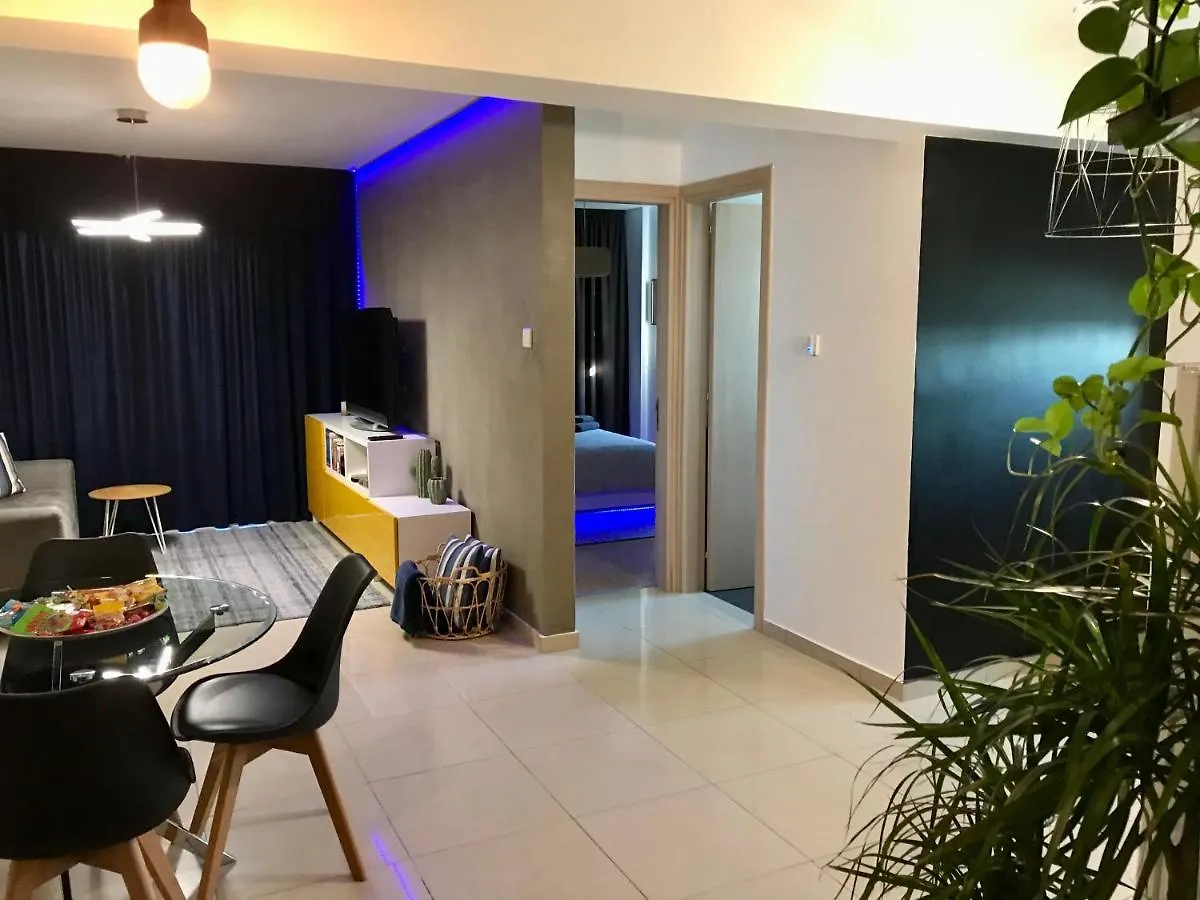 Fat Cow Apartment 101 Larnaca